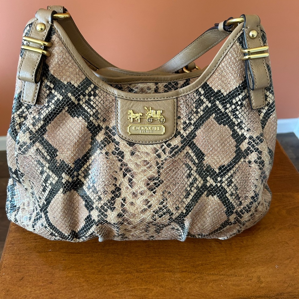 COACH tan and black snakeskin leather hobo bag - Picture 4 of 14